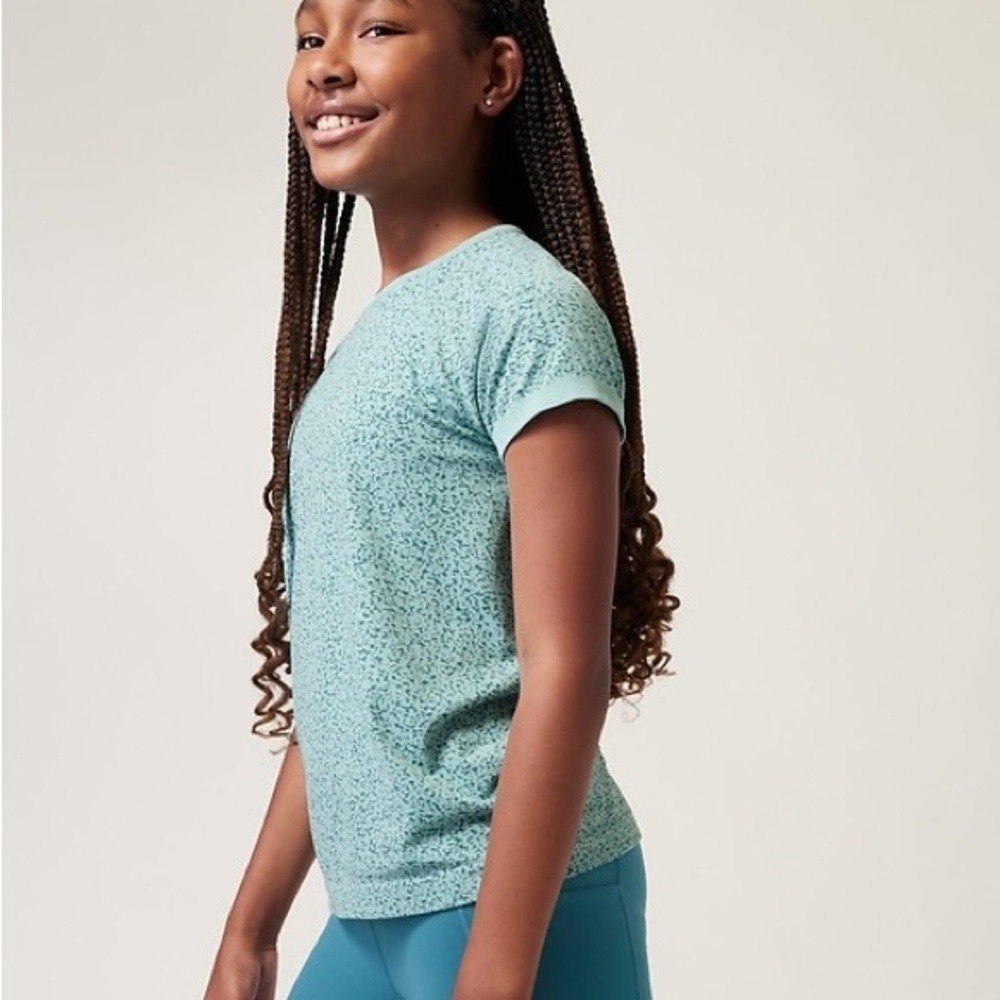 Athleta Girl Power Up Pebble Tee Reef Green/Borealis Green Size Large